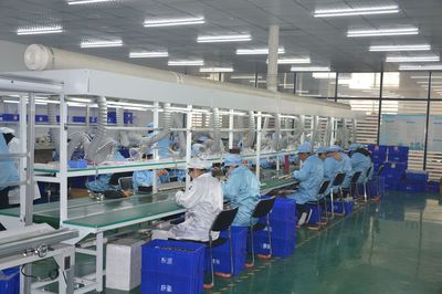 电子小助手揭秘贴片加工厂如何节省效益提升效率？